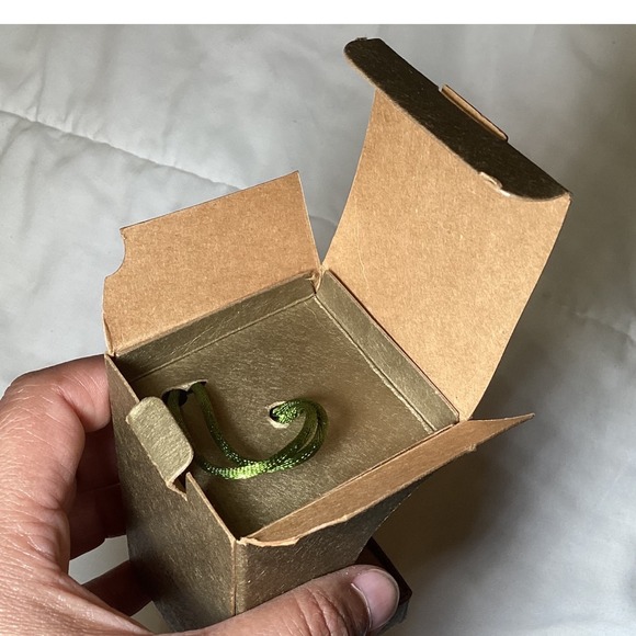 Starbucks Coffee Ceramic Ornament Gift Box Holiday Christmas Decor 2008 - Picture 4 of 7